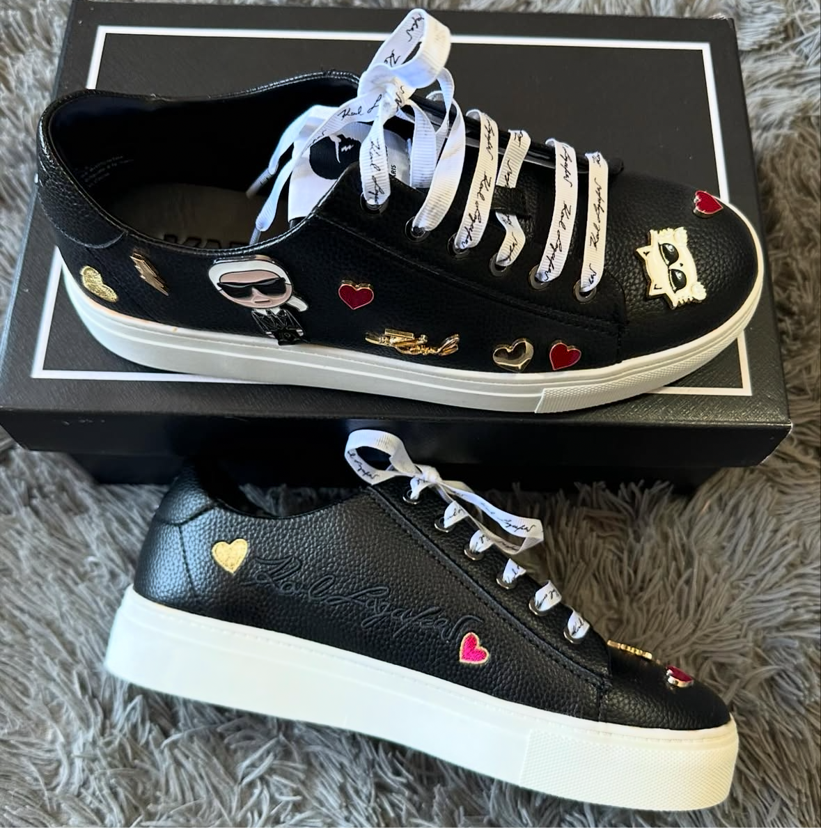 Zapatilla Karl Lagerfeld 💕😊