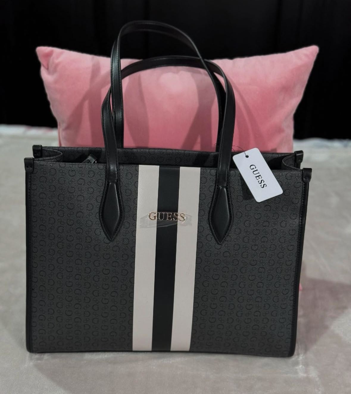 TOTE GUESS