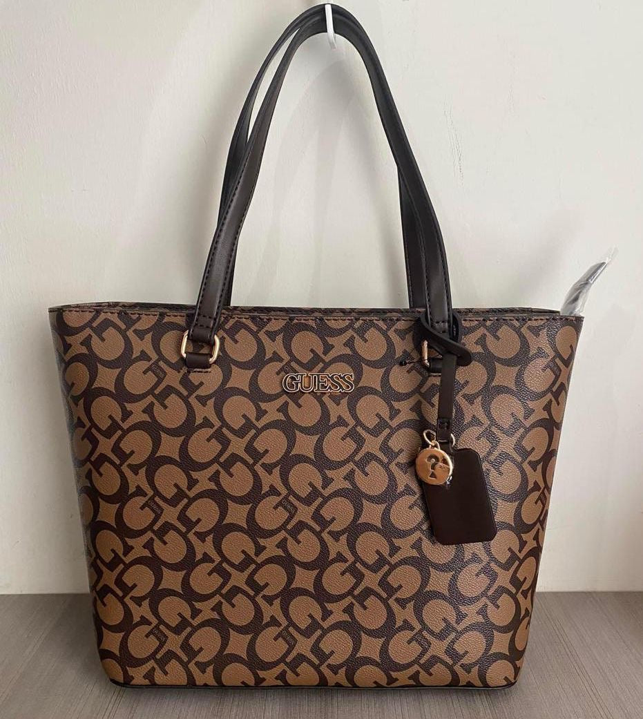 Tote Guess