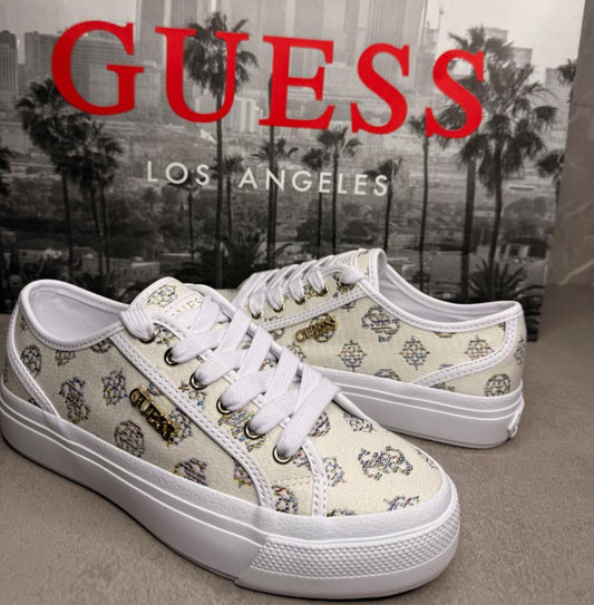 Zapatilla Guess 💛☺️🧡