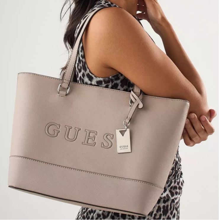 Tote Guess