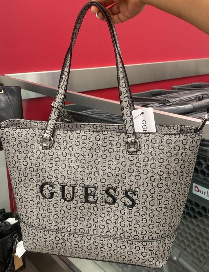 Tote Guess