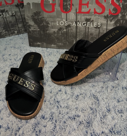 Sandalias Guess 😊❤️