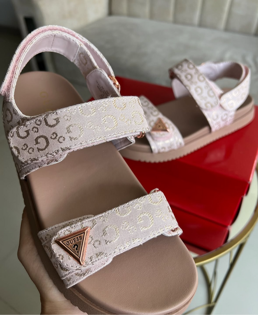 Sandalia Guess 🙈💕